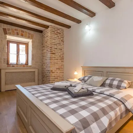 Calandra Willa Pakoštane