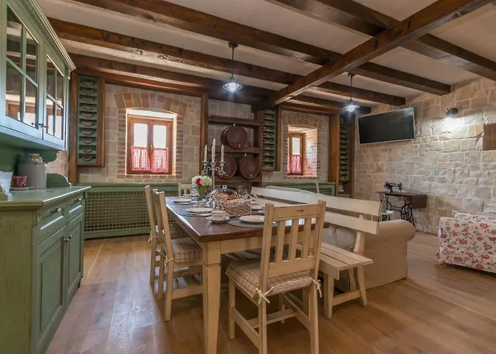 Calandra * Pakoštane